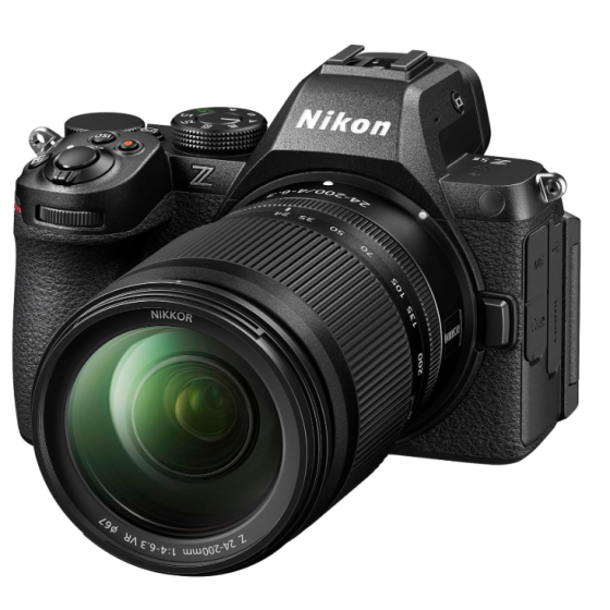 NIKON Z5 II + Z 24-200mm f/4-6.3 VR